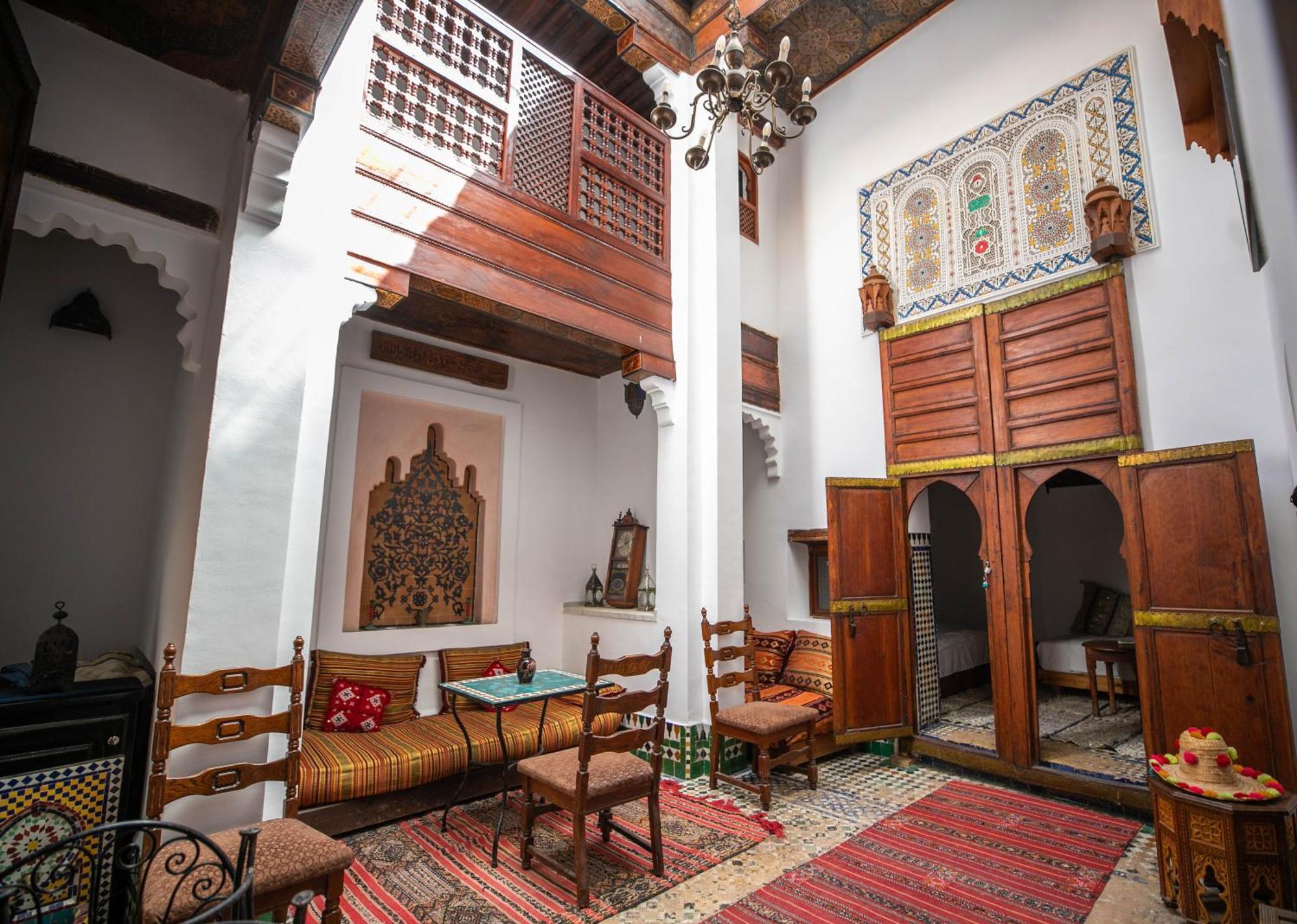 Dar Authentic Fes - Familly Hosting Bed & Breakfast Exterior photo