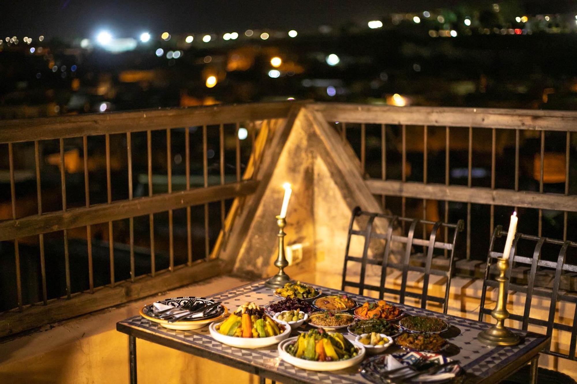 Dar Authentic Fes - Familly Hosting Bed & Breakfast Exterior photo